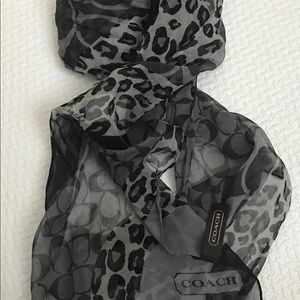 Coach scarf